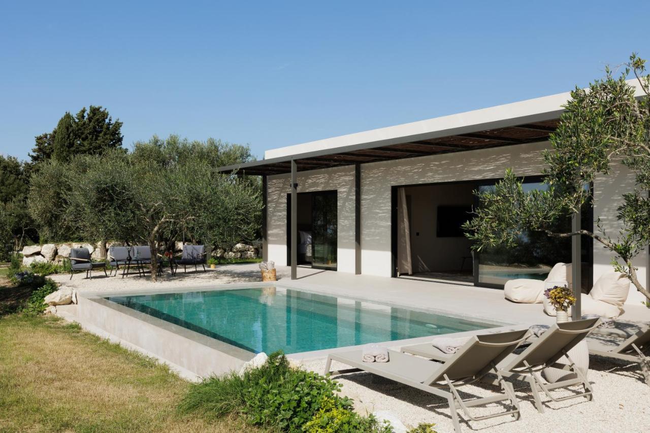 Paloubi Estate Villa Sinarádes Exterior photo